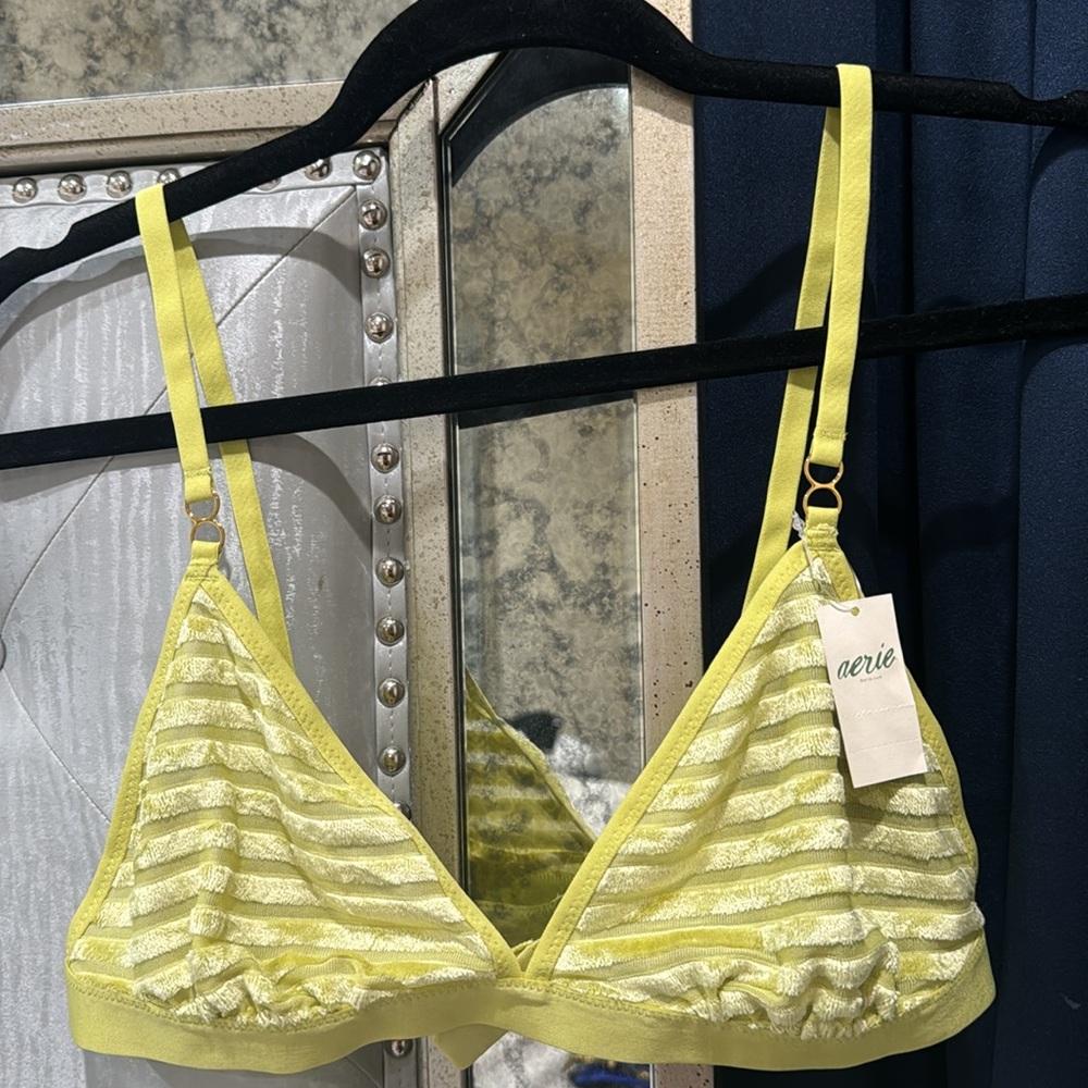 💚AERIE Velvet Mesh Stripe Triangle Lime Green Bralette